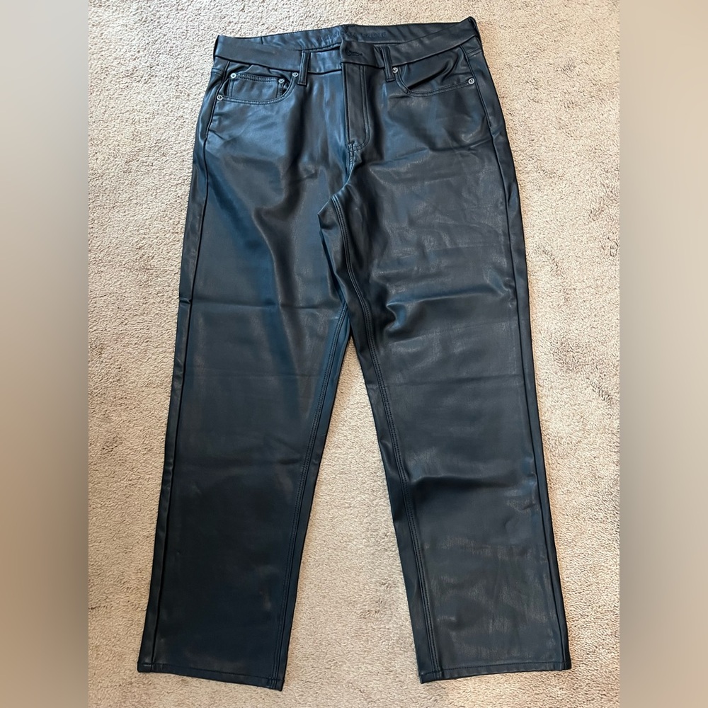 American Eagle Stretch Vegan 90’s Straight Leg